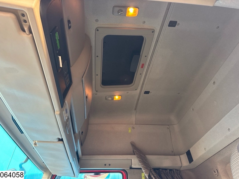 Tractor unit DAF CF 440 EURO 6, Retarder, ADR, PTO: picture 9