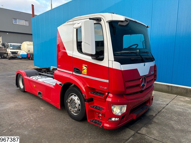 Mercedes-Benz Actros 1843 EURO 6, Hydrauliek, Retarder, LOHR - Tractor unit: picture 3 Mercedes-Benz Actros 1843 EURO 6, Hydrauliek, Retarder, LOHR - Tractor unit: picture 3