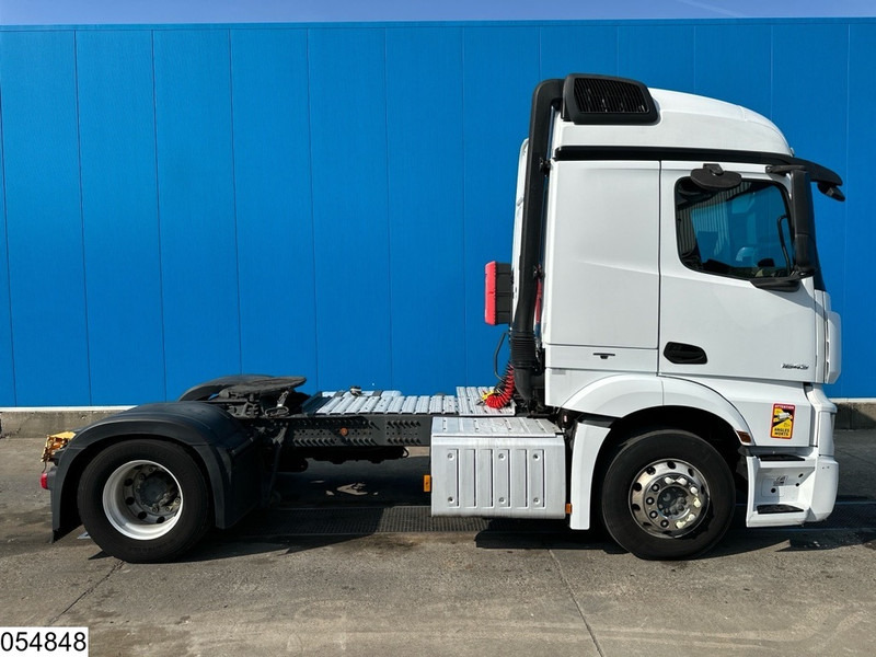 Leasing of Mercedes-Benz Actros 1843 EURO 6, Retarder, PTO Mercedes-Benz Actros 1843 EURO 6, Retarder, PTO: picture 12 Leasing of Mercedes-Benz Actros 1843 EURO 6, Retarder, PTO Mercedes-Benz Actros 1843 EURO 6, Retarder, PTO: picture 12