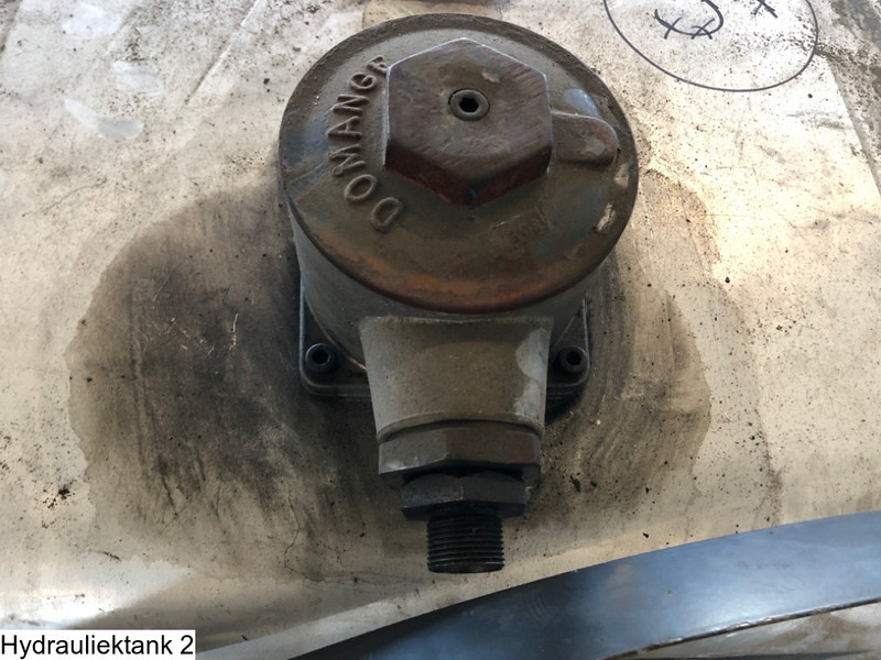 Universeel Hydraulic tank, 210 Liter - Hydraulic tank: picture 5 Universeel Hydraulic tank, 210 Liter - Hydraulic tank: picture 5