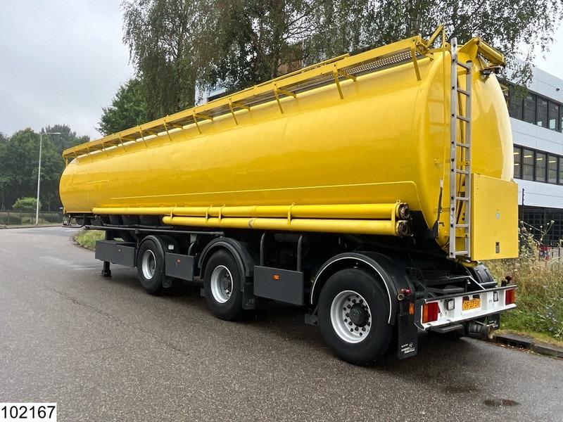 WELGRO Bulk 60 m3, 10 compartments, 3x steering - Tank semi-trailer: picture 2 WELGRO Bulk 60 m3, 10 compartments, 3x steering - Tank semi-trailer: picture 2