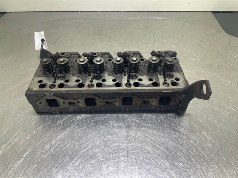 Ahlmann AS900-Cummins B3.3T-Cylinder head/Zylinderköpf - Engine for Construction machinery: picture 5 Ahlmann AS900-Cummins B3.3T-Cylinder head/Zylinderköpf - Engine for Construction machinery: picture 5