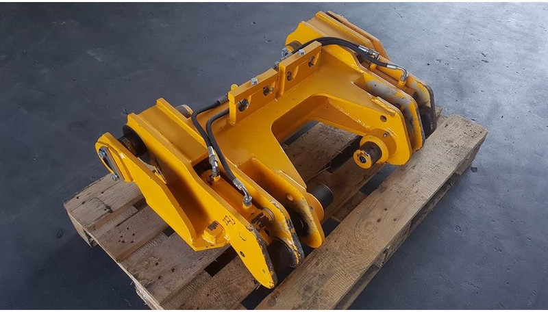 Ahlmann AZ 150 - Quick coupler/Schnellwechsler/Snelwissel - Quick coupler: picture 3 Ahlmann AZ 150 - Quick coupler/Schnellwechsler/Snelwissel - Quick coupler: picture 3