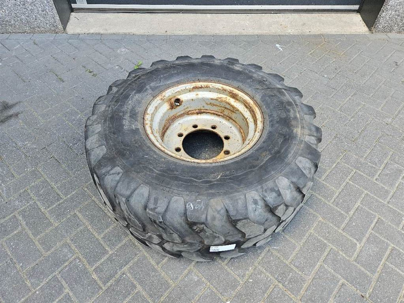 DUNLOP 455/70-R20 (17.5/70R20) - Tire/Reifen/Band - Wheels and tires for Construction machinery: picture 2 DUNLOP 455/70-R20 (17.5/70R20) - Tire/Reifen/Band - Wheels and tires for Construction machinery: picture 2