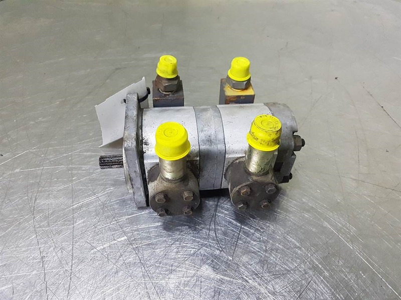 Diesel Kiki - Bosch - 307012-1020 - Gearpump/Zahnr - Hydraulics for Construction machinery: picture 2 Diesel Kiki - Bosch - 307012-1020 - Gearpump/Zahnr - Hydraulics for Construction machinery: picture 2