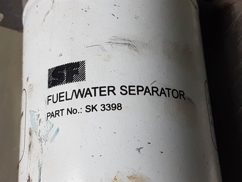 Fuchs MHL320-5552659731-Fuel Pre-Filter/Separator - Engine and parts for Construction machinery: picture 4 Fuchs MHL320-5552659731-Fuel Pre-Filter/Separator - Engine and parts for Construction machinery: picture 4