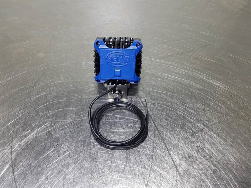 Hella Power Beam 2000-1GA 996 189-0-Light/Leuchte - Electrical system for Construction machinery: picture 4 Hella Power Beam 2000-1GA 996 189-0-Light/Leuchte - Electrical system for Construction machinery: picture 4