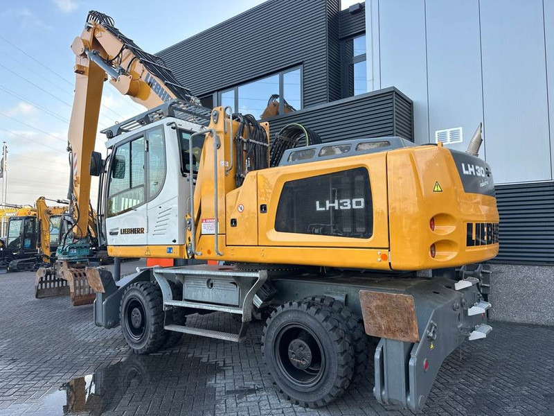 Liebherr LH 30 M - Waste/ Industry handler: picture 3 Liebherr LH 30 M - Waste/ Industry handler: picture 3