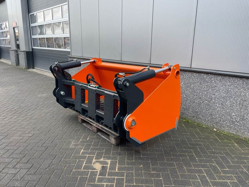 MAMMUT SC220M - Silage cutter/Silageschneider/Kuilhapper - Silage equipment: picture 5 MAMMUT SC220M - Silage cutter/Silageschneider/Kuilhapper - Silage equipment: picture 5