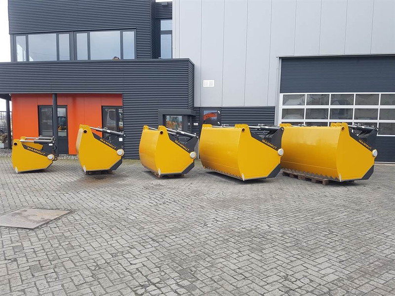 MAMMUT - Silage blockcutter/Silageschneider/Kuilhapper - Silage equipment: picture 5 MAMMUT - Silage blockcutter/Silageschneider/Kuilhapper - Silage equipment: picture 5