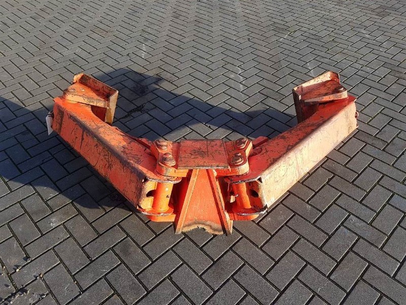 Manitou MT1233ST - Outrigger/Pratzen/Stempelpoot - Frame/ Chassis: picture 3 Manitou MT1233ST - Outrigger/Pratzen/Stempelpoot - Frame/ Chassis: picture 3