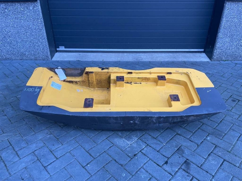 Mecalac 12MTX-2400149-Counterweight/Heckgewicht - Frame/ Chassis for Construction machinery: picture 1 Mecalac 12MTX-2400149-Counterweight/Heckgewicht - Frame/ Chassis for Construction machinery: picture 1