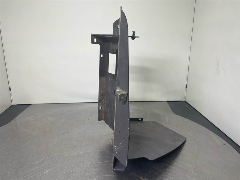 Mecalac 12MTX-3834408 / 3071717-Hood/Haube/Kap - Frame/ Chassis for Construction machinery: picture 3 Mecalac 12MTX-3834408 / 3071717-Hood/Haube/Kap - Frame/ Chassis for Construction machinery: picture 3