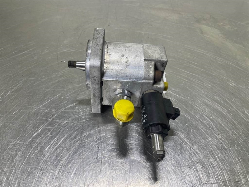 Mecalac 12MTX-5370584-Koelvin motor - Hydraulics for Construction machinery: picture 3 Mecalac 12MTX-5370584-Koelvin motor - Hydraulics for Construction machinery: picture 3