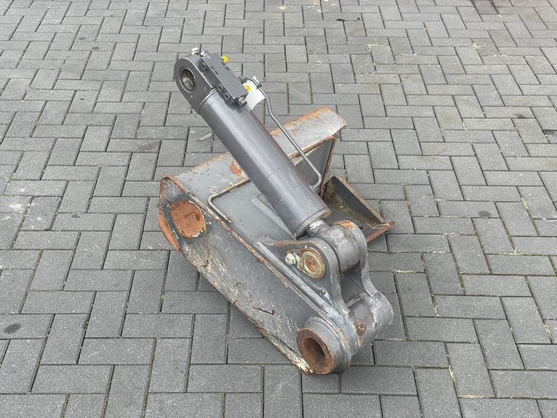 Mecalac 12MTX-5460430/2400029/5671156-Outrigger/Pratzen - Frame/ Chassis for Construction machinery: picture 3 Mecalac 12MTX-5460430/2400029/5671156-Outrigger/Pratzen - Frame/ Chassis for Construction machinery: picture 3