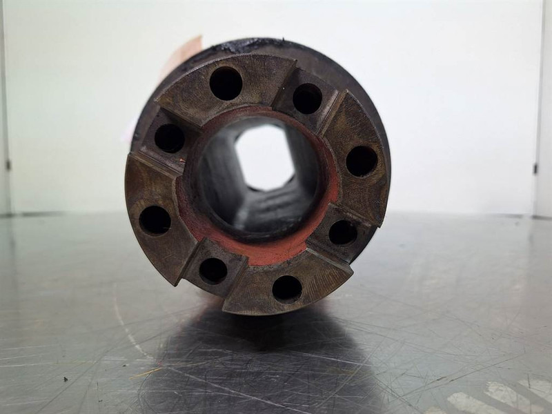 O & K L6-4711346 -Axle housing/Achskörper/Astrechter - Axle and parts for Construction machinery: picture 3 O & K L6-4711346 -Axle housing/Achskörper/Astrechter - Axle and parts for Construction machinery: picture 3