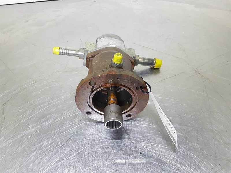 Poclain 904333031-W3943531-Hydraulic motor/Hydraulikmotor - Hydraulics for Construction machinery: picture 2 Poclain 904333031-W3943531-Hydraulic motor/Hydraulikmotor - Hydraulics for Construction machinery: picture 2