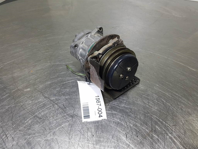 SANDEN SD7H15-6035-Compressor/Kompressor/Aircopomp - A/C compressor for Construction machinery: picture 1 SANDEN SD7H15-6035-Compressor/Kompressor/Aircopomp - A/C compressor for Construction machinery: picture 1