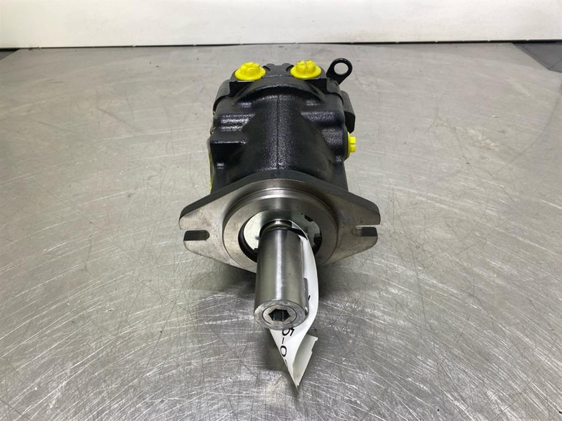 Sauer Danfoss 4353094 - Hydraulic motor/Hydraulikmotor - Hydraulics for Construction machinery: picture 4 Sauer Danfoss 4353094 - Hydraulic motor/Hydraulikmotor - Hydraulics for Construction machinery: picture 4