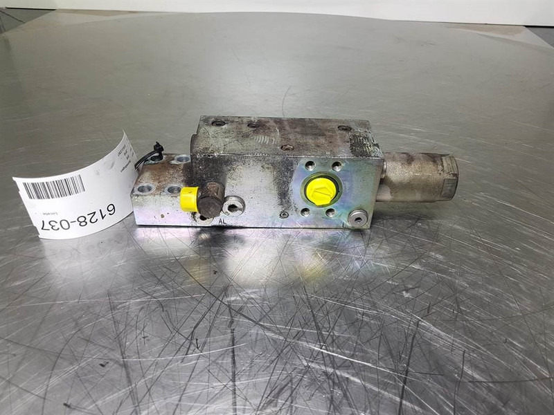 Sennebogen 818E - Counter balance valve/Senkbremsventile - Hydraulics for Construction machinery: picture 3 Sennebogen 818E - Counter balance valve/Senkbremsventile - Hydraulics for Construction machinery: picture 3