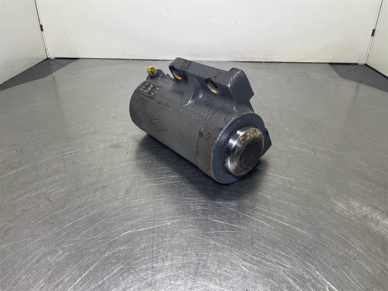 Sennebogen 835E-080561-Support cylinder/Stuetzzylinder - Hydraulics for Construction machinery: picture 2 Sennebogen 835E-080561-Support cylinder/Stuetzzylinder - Hydraulics for Construction machinery: picture 2