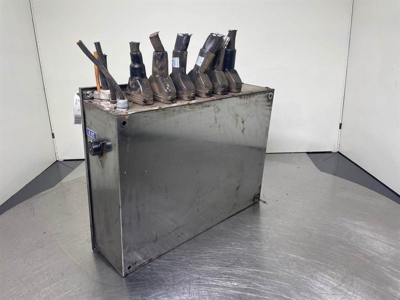 Sennebogen 835E-175343-Switch kabinet/Schaltschrank - Electrical system for Construction machinery: picture 5 Sennebogen 835E-175343-Switch kabinet/Schaltschrank - Electrical system for Construction machinery: picture 5