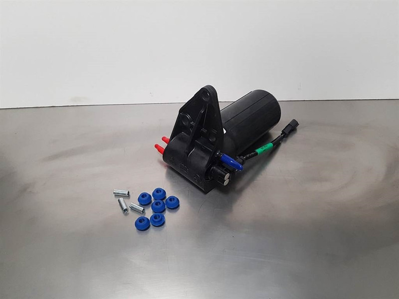 Terex TL120-5568668636-Fuel lift pump/Förderpumpe - Engine for Construction machinery: picture 1 Terex TL120-5568668636-Fuel lift pump/Förderpumpe - Engine for Construction machinery: picture 1