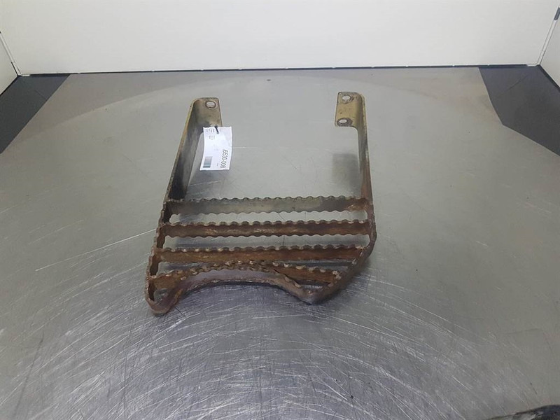 Terex TL210-0455006049-Stair panel/Trittstufen/Traptrede - Frame/ Chassis for Construction machinery: picture 3 Terex TL210-0455006049-Stair panel/Trittstufen/Traptrede - Frame/ Chassis for Construction machinery: picture 3