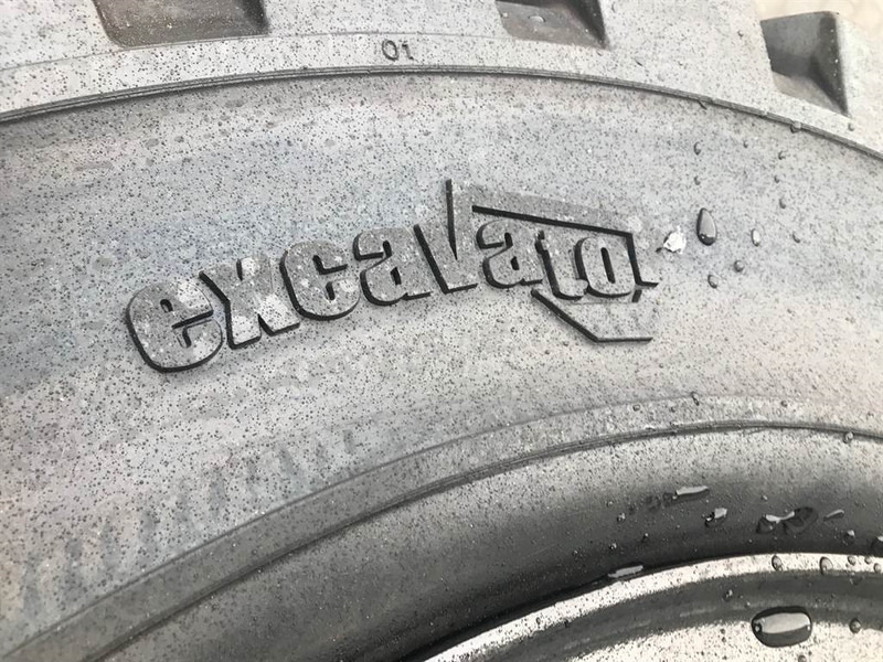 Trelleborg 10.00-20 Dual excavator solid-Tyre/Reifen/Banden - Wheels and tires for Construction machinery: picture 5 Trelleborg 10.00-20 Dual excavator solid-Tyre/Reifen/Banden - Wheels and tires for Construction machinery: picture 5