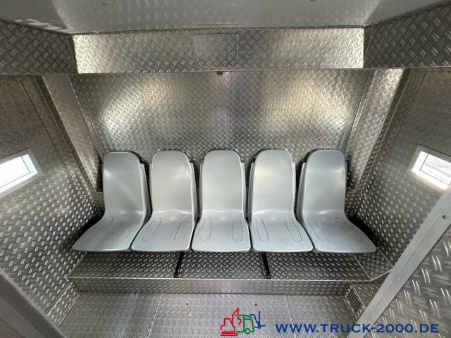 Mercedes-Benz Setra prison transporter 15 cells - 29 prisoners - Bus: picture 4 Mercedes-Benz Setra prison transporter 15 cells - 29 prisoners - Bus: picture 4