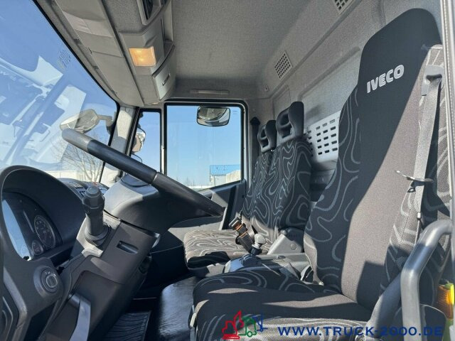 Interior photo 1: Box van Iveco 75E18 Koffer & LBW original NUR 139.373 Km