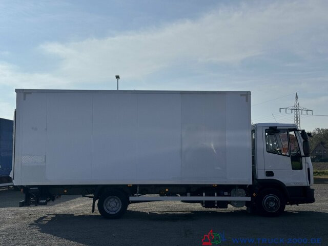 Iveco 75E22 Koffer LBW Palfinger Klima NUR 38.204 KM - Box van: picture 4 Iveco 75E22 Koffer LBW Palfinger Klima NUR 38.204 KM - Box van: picture 4