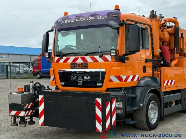 MAN 26.320 Müller Kanal Sauger + Sinkkastenreiniger - Vacuum truck: picture 2 MAN 26.320 Müller Kanal Sauger + Sinkkastenreiniger - Vacuum truck: picture 2