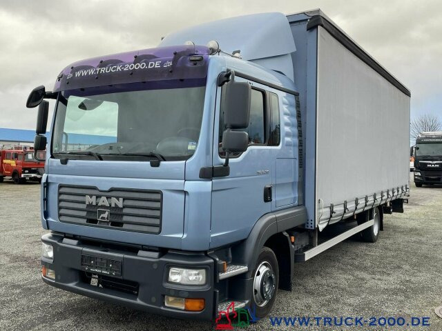 MAN TGL 8.210 Schiebeplane L+R LBW Großes Haus/ Bett - Curtain side van: picture 2 MAN TGL 8.210 Schiebeplane L+R LBW Großes Haus/ Bett - Curtain side van: picture 2