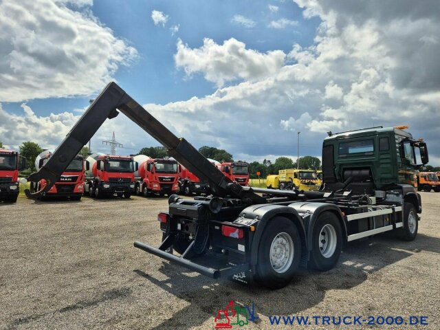 MAN TGS 26.320 6x4 HydroDrive Arbeitsplatte 242 Tkm - Hook lift truck: picture 3 MAN TGS 26.320 6x4 HydroDrive Arbeitsplatte 242 Tkm - Hook lift truck: picture 3