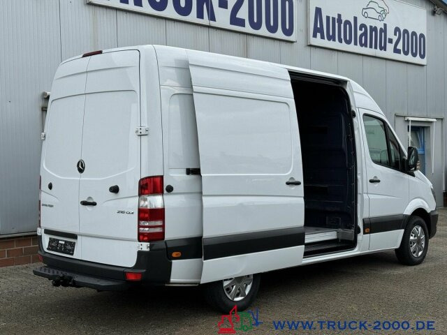 Small van Mercedes-Benz Sprinter 216 CDI Kasten Hoch Klima AHK 2.000 Kg: picture 13