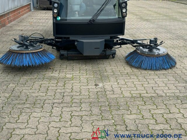 Road sweeper Schmidt Swingo Compact 200 4 Radlenkung Kehren & Sprühen: picture 8
