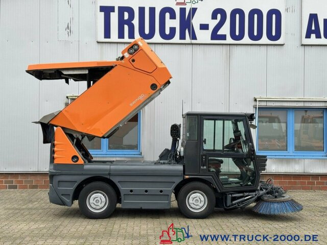 Leasing of Schmidt Swingo Compact 200 4 Radlenkung Kehren + Sprühen Schmidt Swingo Compact 200 4 Radlenkung Kehren + Sprühen: picture 8