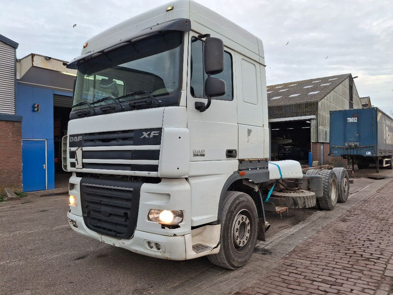 DAF XF 105.460 - Cab chassis truck: picture 1 DAF XF 105.460 - Cab chassis truck: picture 1