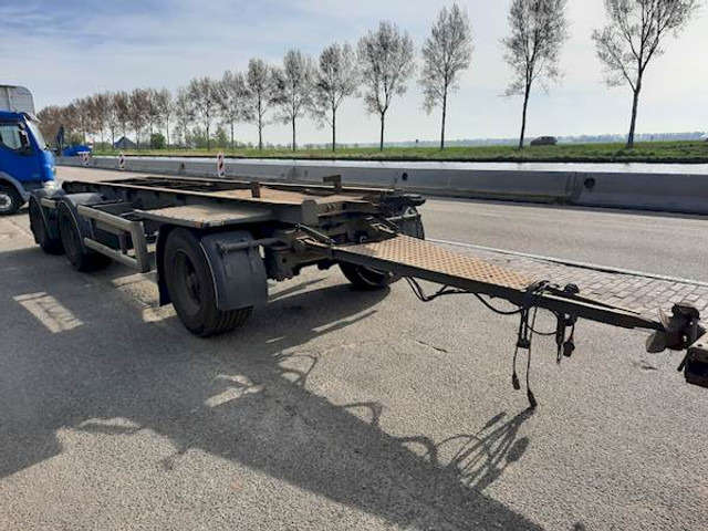 Floor FLA-3-101 - Container transporter/ Swap body semi-trailer: picture 5 Floor FLA-3-101 - Container transporter/ Swap body semi-trailer: picture 5