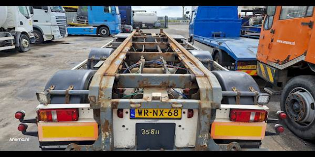 Floor FLA-3-101 - Dropside/ Flatbed semi-trailer: picture 5 Floor FLA-3-101 - Dropside/ Flatbed semi-trailer: picture 5