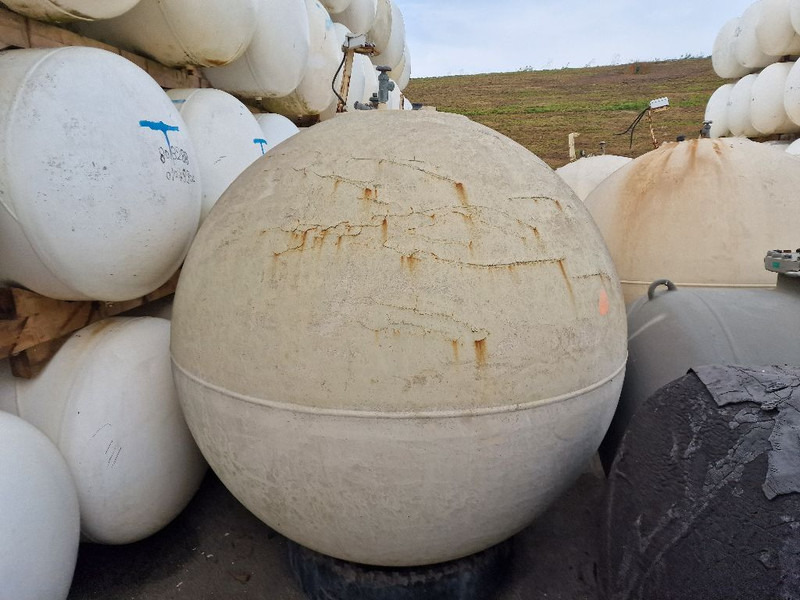 LPG / GAS GASTANK 3500 LITER - Fuel tank: picture 1 LPG / GAS GASTANK 3500 LITER - Fuel tank: picture 1