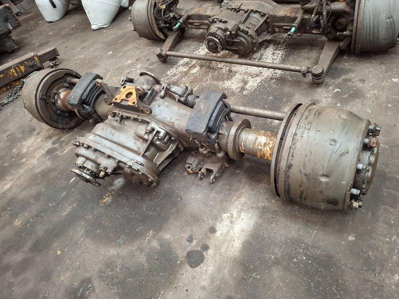 MAN KAT 8x8 complete AXLE SET - Axle and parts: picture 4 MAN KAT 8x8 complete AXLE SET - Axle and parts: picture 4