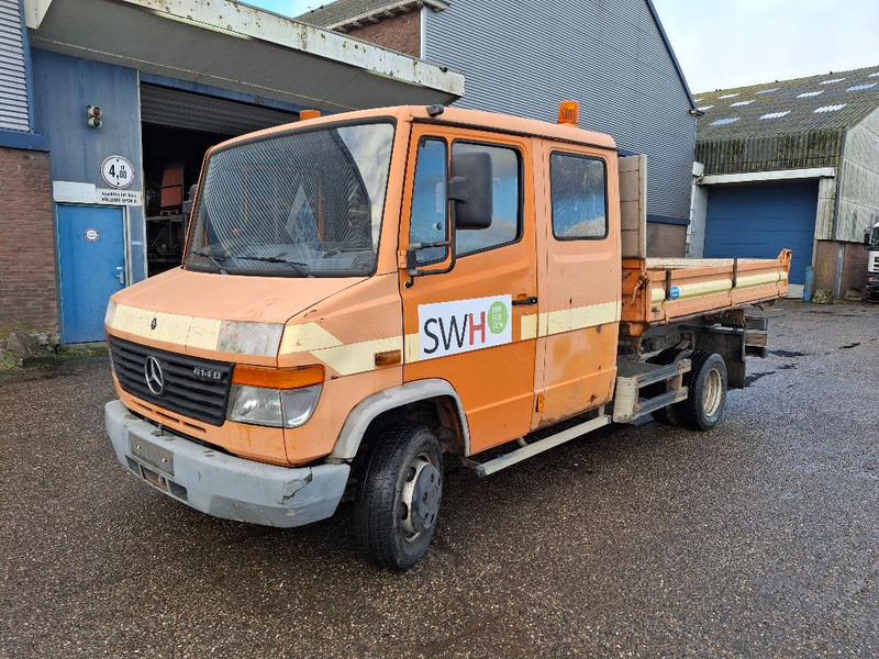 Mercedes-Benz 614D KIPPER - Box truck: picture 1 Mercedes-Benz 614D KIPPER - Box truck: picture 1