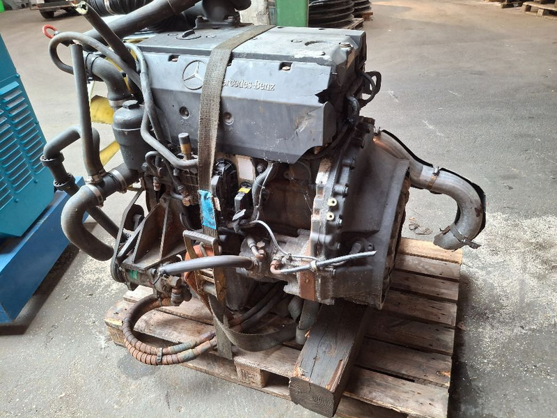 Mercedes-Benz OM904LA - Engine: picture 4 Mercedes-Benz OM904LA - Engine: picture 4