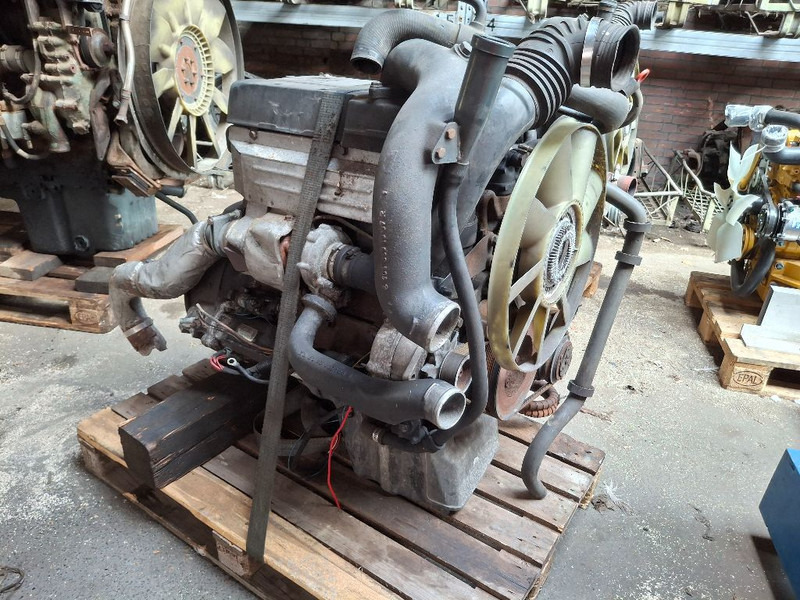 Mercedes-Benz OM904LA - Engine: picture 2 Mercedes-Benz OM904LA - Engine: picture 2