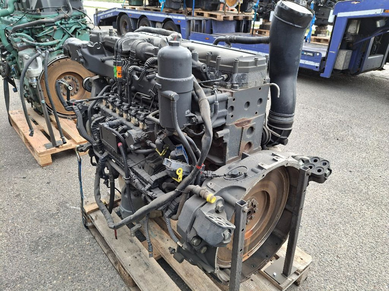 PACCAR PR228S2 (310HP) - Engine: picture 4 PACCAR PR228S2 (310HP) - Engine: picture 4