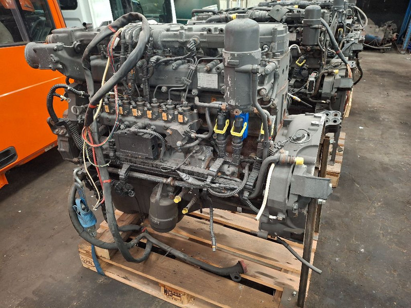 PACCAR PR228U1 (310hp) - Engine: picture 2 PACCAR PR228U1 (310hp) - Engine: picture 2