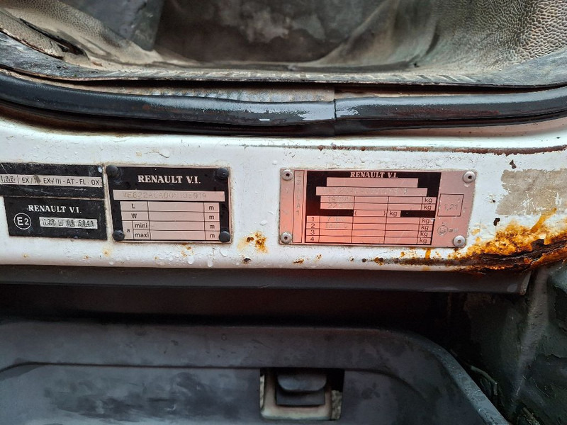 Renault PREMIUM 270 GAS / LPG - Tank truck: picture 4 Renault PREMIUM 270 GAS / LPG - Tank truck: picture 4
