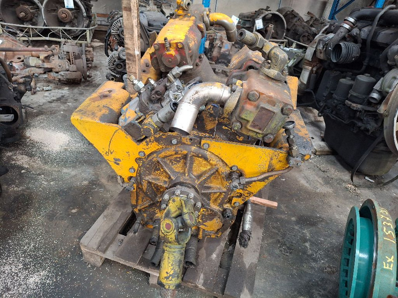 TWIN DISC 8FLWB-1605 - Gearbox: picture 2 TWIN DISC 8FLWB-1605 - Gearbox: picture 2
